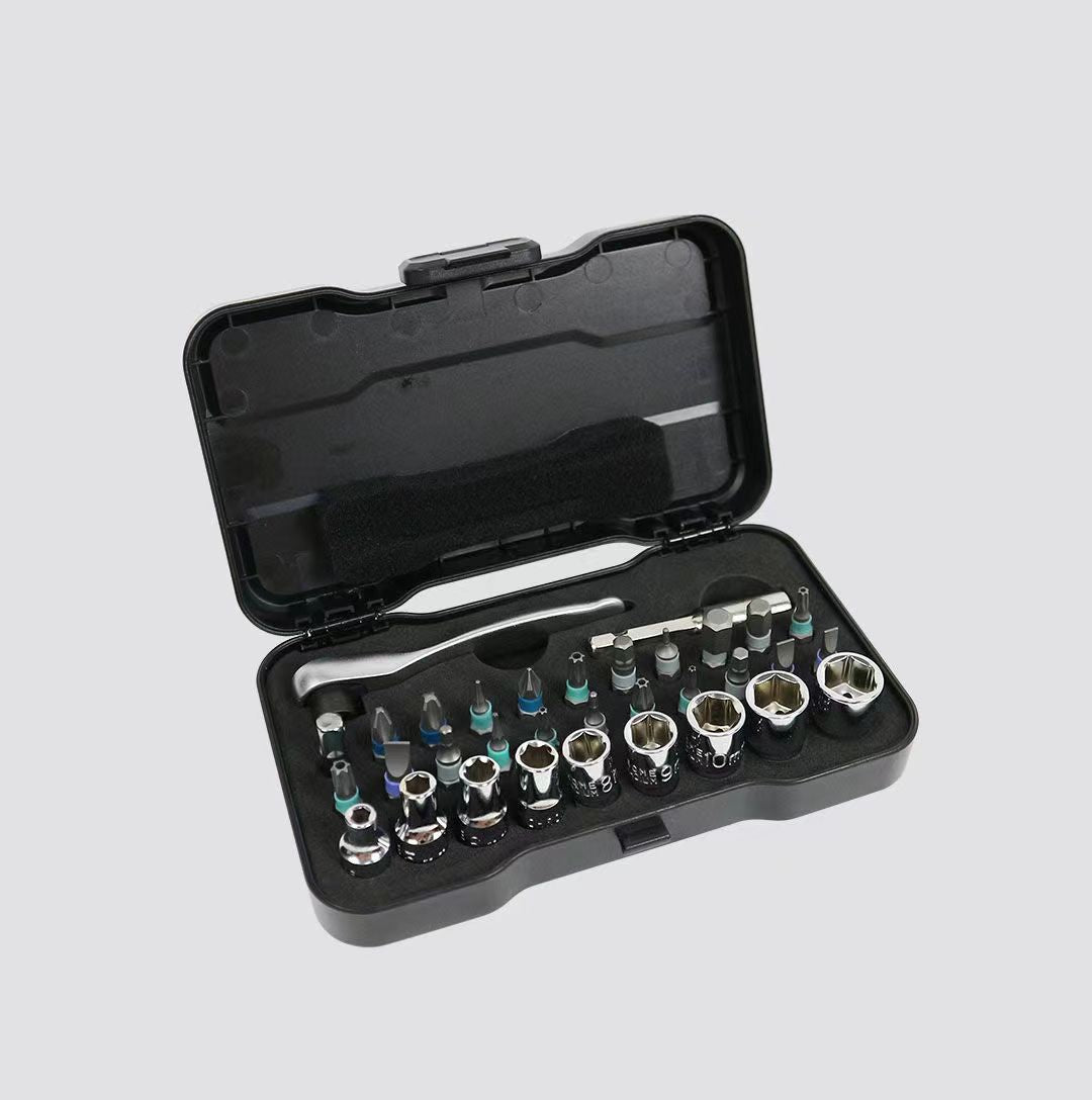 RATCHET SCREWDRIVER 24 IN 1 TOOL KITS