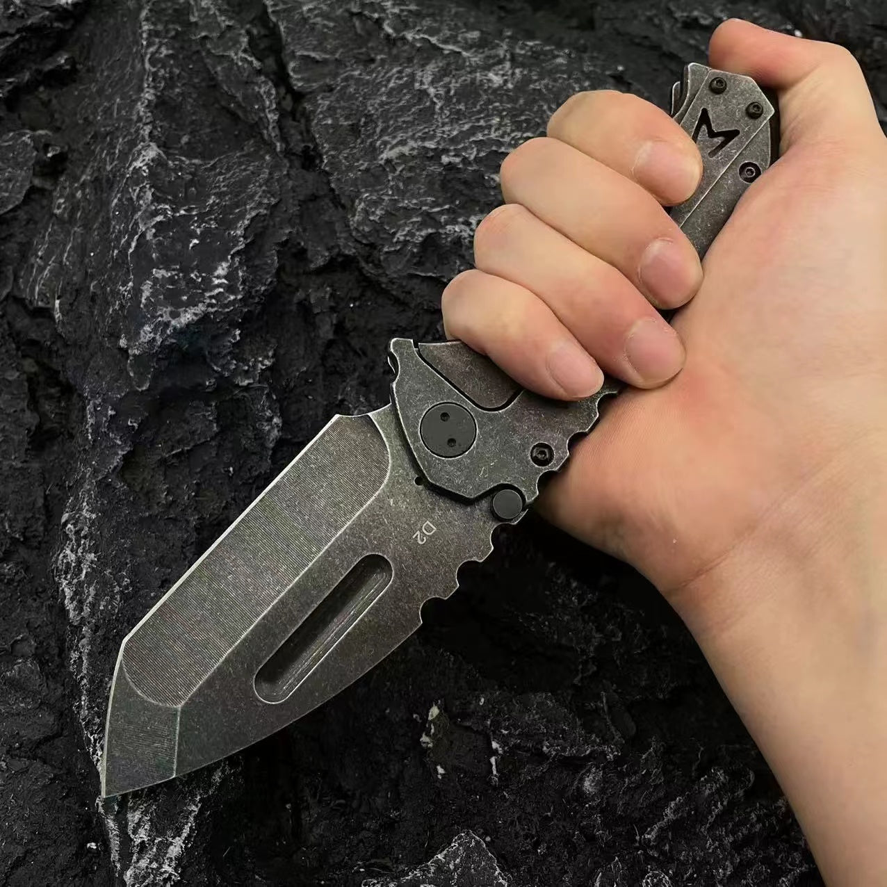 ARMORED - D2 FOLDING EDC