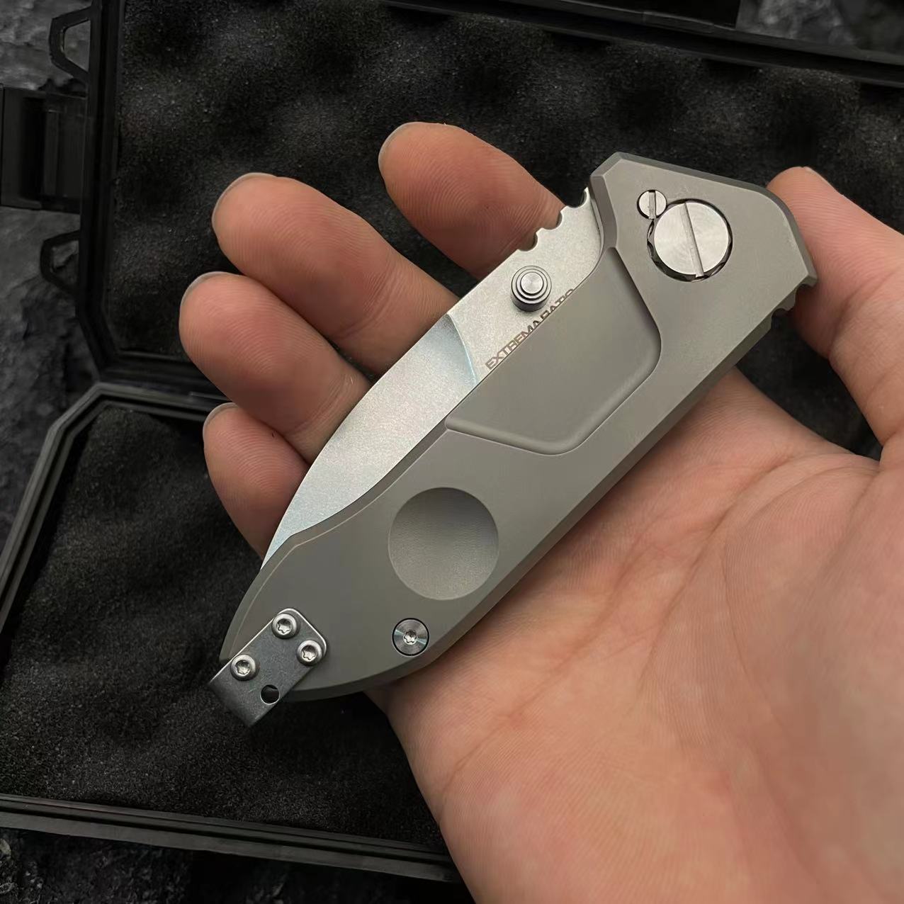 BOULDER - TITANIUM ALLOY FOLDING EDC